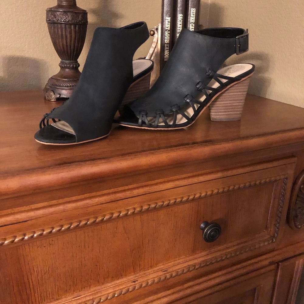 Ladies Sandals
